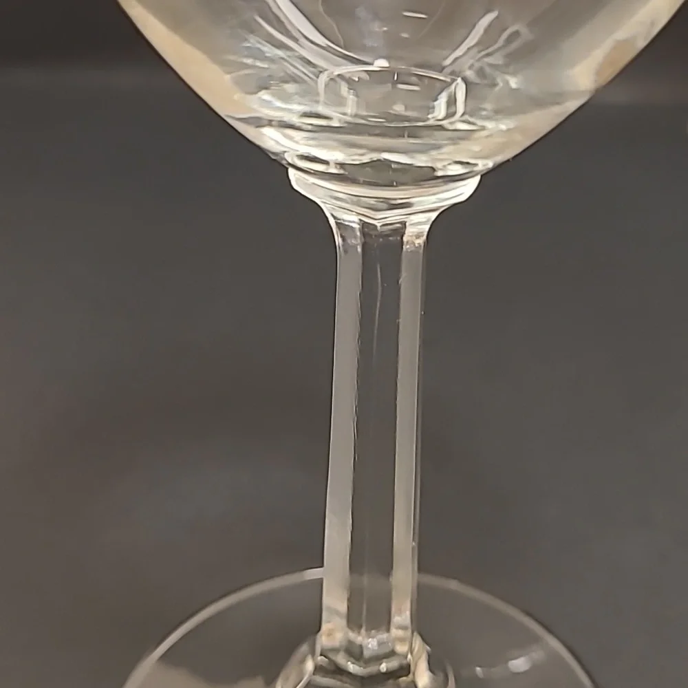 Pair of Preston Ridge Winery Glasses